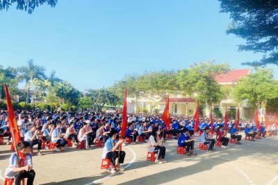 HOẠT ĐỘNG CHÀO MỪNG NGÀY 26/3 CỦA LIÊN ĐỘI HÙNG VƯƠNG