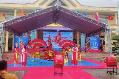 THAM GIA NGÀY HỘI STEM TỈNH ĐĂK LĂK LẦN THỨ I TẠI HUYỆN EAKAR